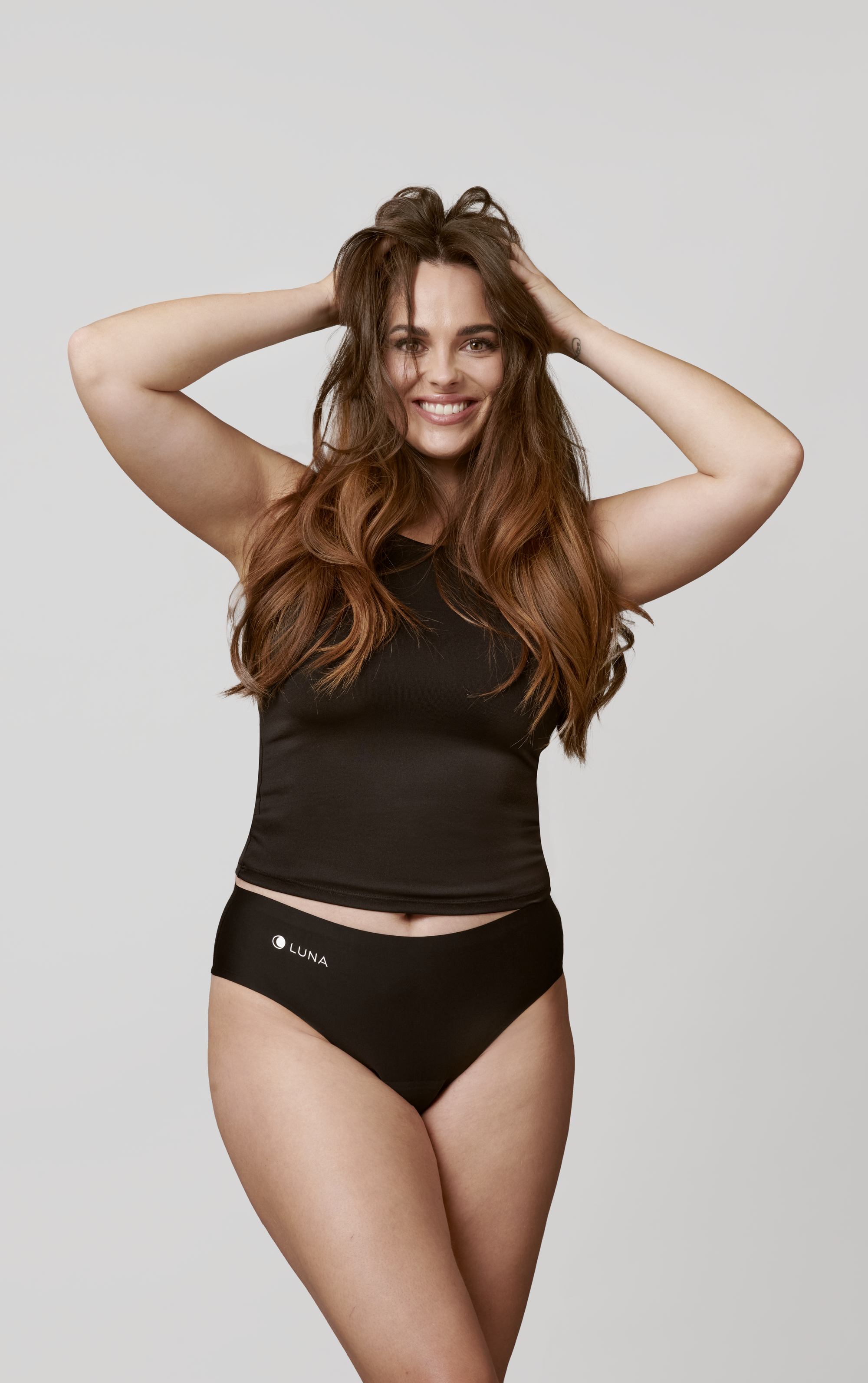 Menstruační kalhotky LUNA+ na modelce