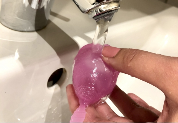 Jak čistit menstruační kalíšek?